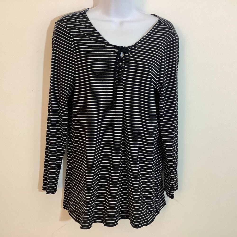 Slip On Top Old Navy V Neck Long Sleeve Black / White Stripe XL Knit Stretch